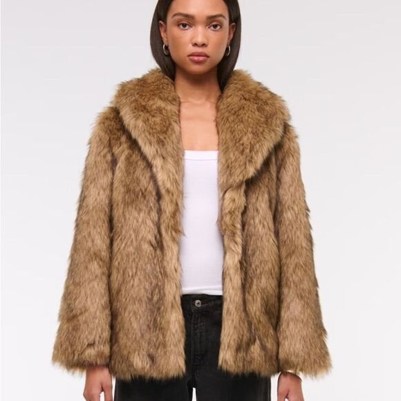 🔥 Abercrombie and fish Shawl Collar Faux Fur Coat Sz XXS new - Picture 8 of 9